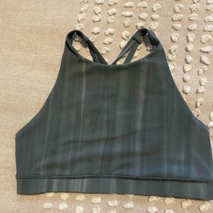 Lululemon high neck energy bra size 8